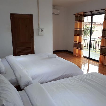 Alisona Hostel Vang Vieng Eksteriør bilde