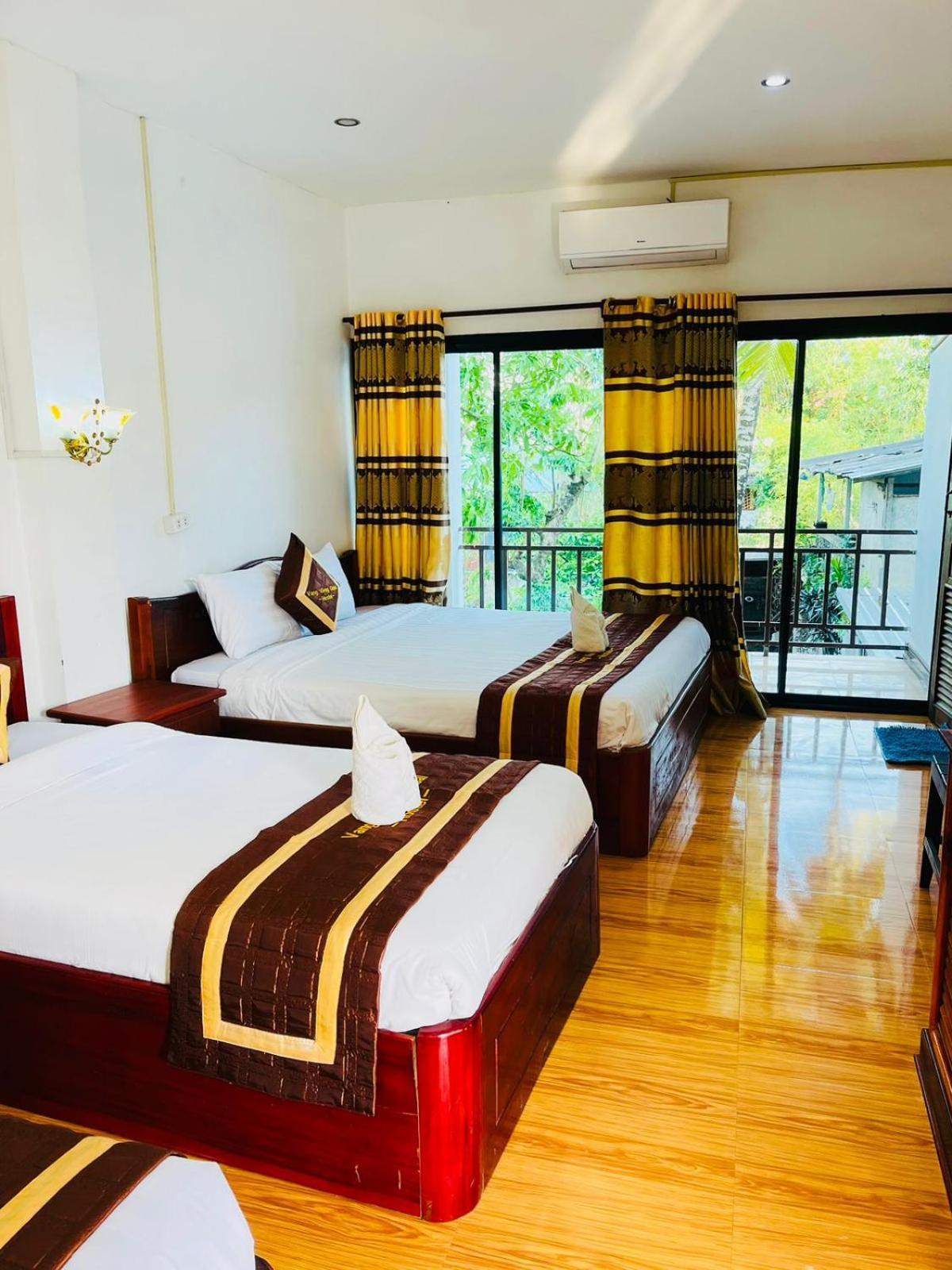 Alisona Hostel Vang Vieng Eksteriør bilde