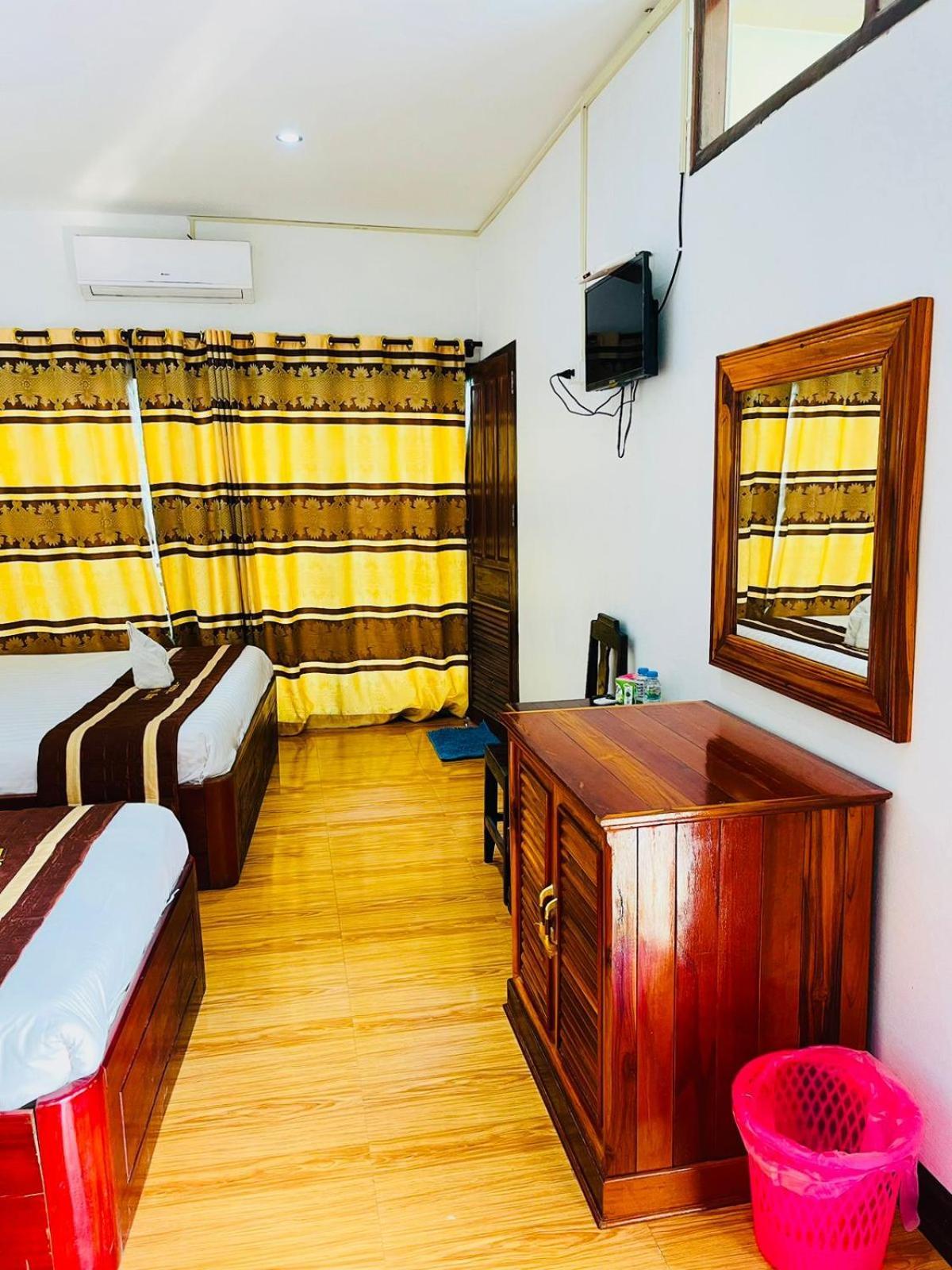 Alisona Hostel Vang Vieng Eksteriør bilde