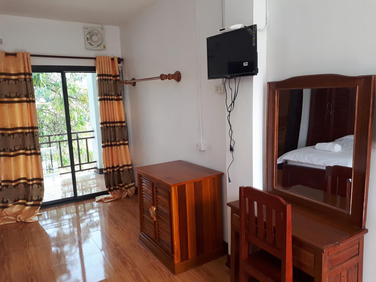Alisona Hostel Vang Vieng Eksteriør bilde