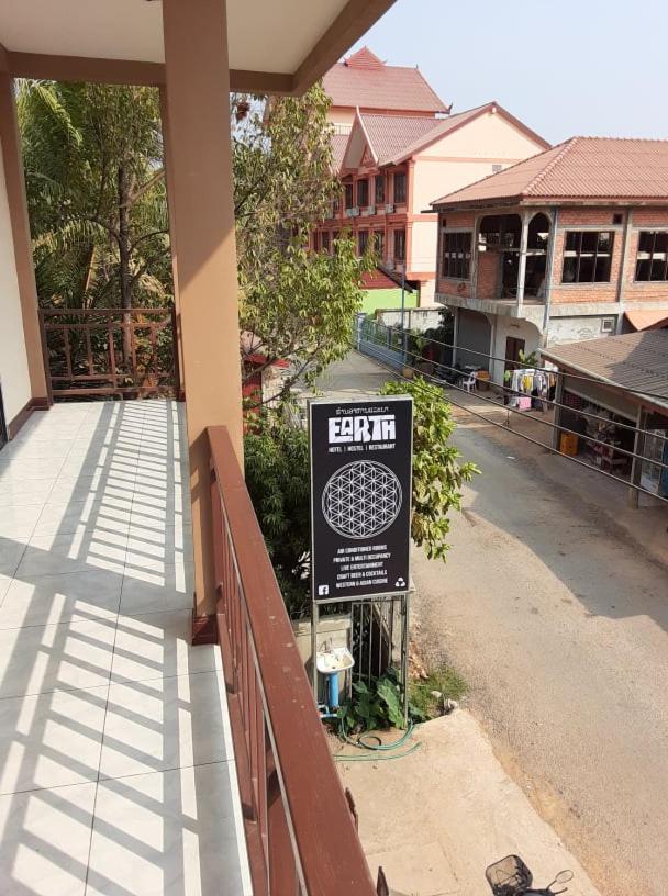 Alisona Hostel Vang Vieng Eksteriør bilde